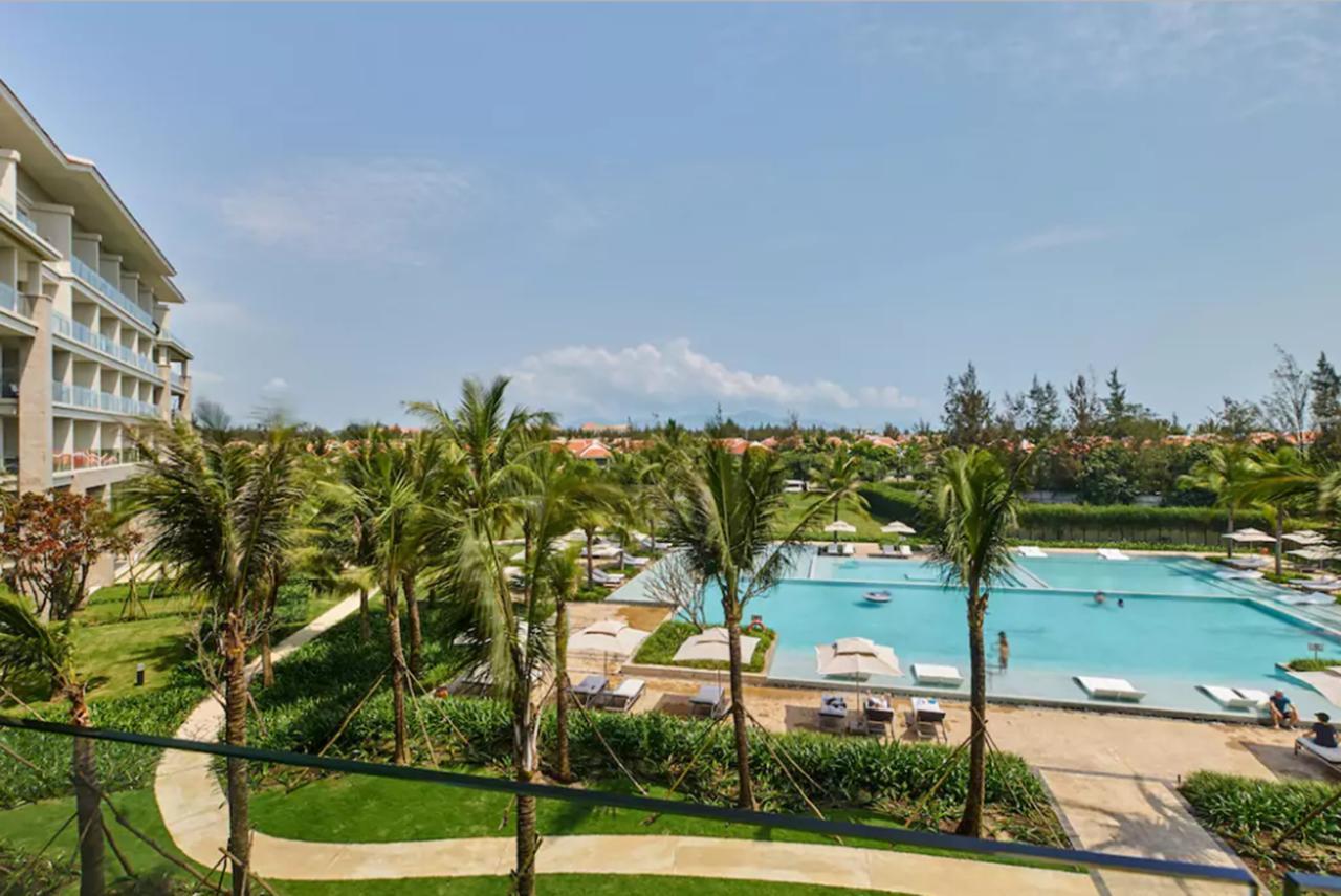 Sunshine Apartment In 5* Resort ดานัง ภายนอก รูปภาพ